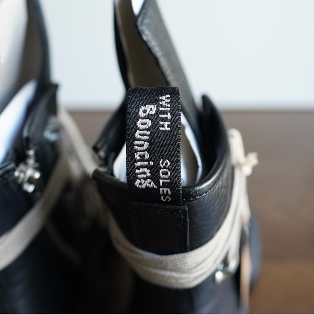 Dr. Martens x Rick Owens DRKSHDW 1460 DMXL Megalace Boots - Picture 6 of 9